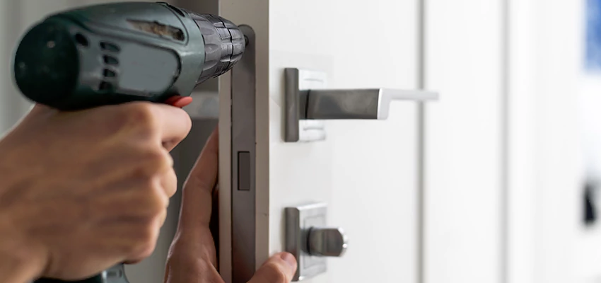 Locksmith For Lock Replacement Near Me in Elmhurst, IL