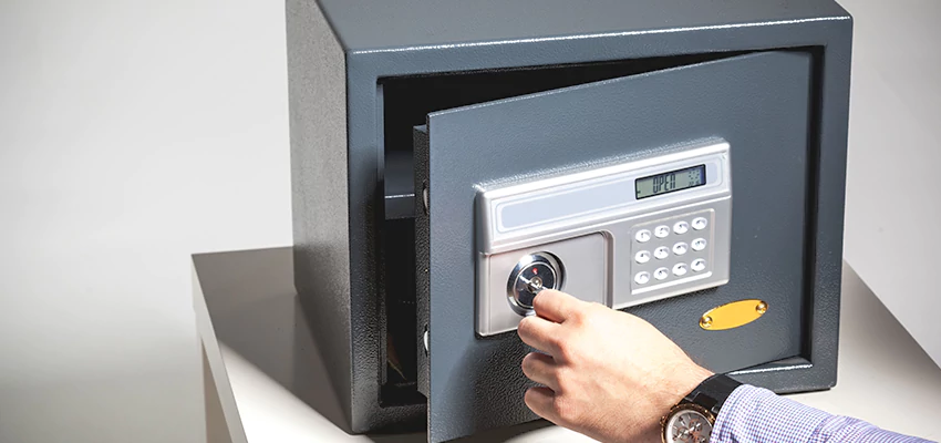 Jewelry Safe Unlocking Service in Elmhurst, Illinois