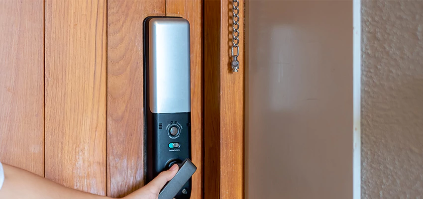 Home Security Electronic Locks Upgrades in Elmhurst, IL